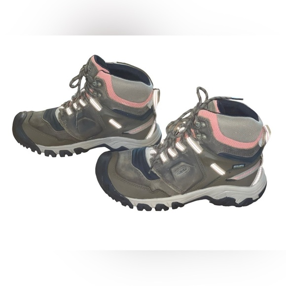 New w/box Keen women’s Ridge flex mid height boots. Size 9.5 - Picture 5 of 13